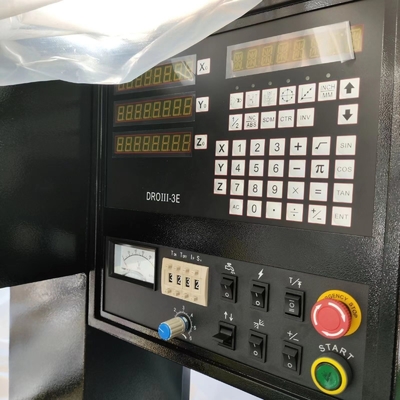 Máquina de perfuração de buracos pequenos 703SA