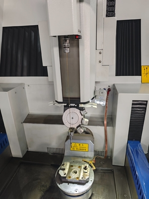 SJD706 Máquina de perfuração de pequenos furos CNC EDM de seis eixos de alta precisão para furos de resfriamento por película de lâmina de turbina