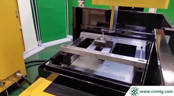 Preço da fábrica Servo motor CNC máquina de corte de fio EDM A500
