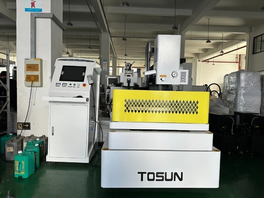 Máquina EDM de corte de arame D400 de alta velocidade com corte por torneira dentro de ferramentas CNC de corte de metal