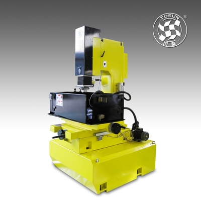 Máquina de derretimento de partículas de ferro com eixo Z CNC EDM650