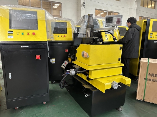 Ferramenta de máquina CNC de gama média para corte de precisão Máquina de corte de fio de molibdênio CNC Wedm