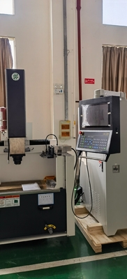 Máquina EDM CNC espelho a despejar máquina EDM tipo RAM EDM1260h para processamento de alta precisão