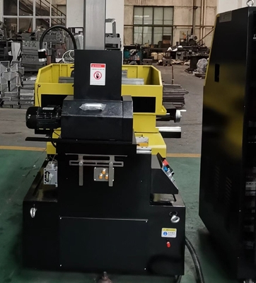 Máquina EDM de corte de fios CNC S500 com trilho de guia linear