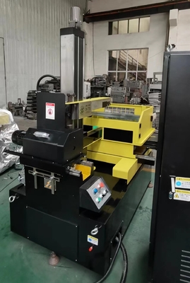 Máquina EDM de corte de fios CNC S500 com trilho de guia linear