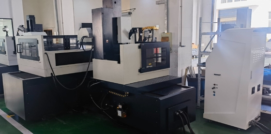 DK77120C Servo Motor Molybdenum Wire Cut EDM com 60 graus de corte cônico
