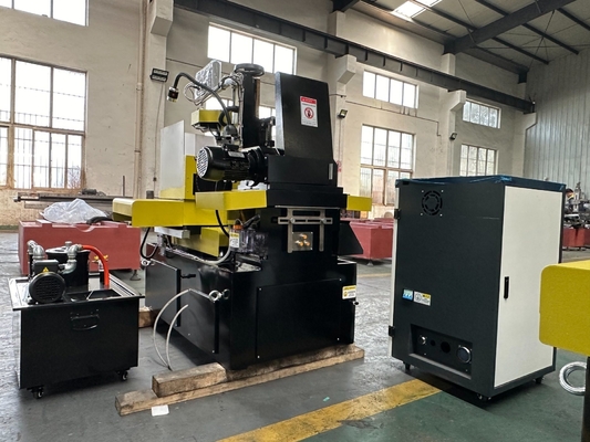 Máquina EDM de corte de fio de velocidade média de metal CNC Dk7763 Tipo inteligente para personalização