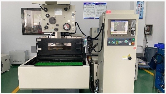 Utilização de processo de corte de fio de latão de baixa velocidade Swe36SL para máquinas-ferramentas CNC de corte de metais