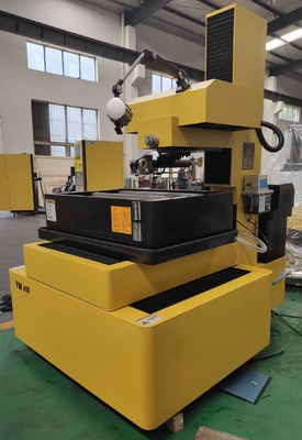 CNC Wire Cut EDM Dk7750F para corte preciso e rápido