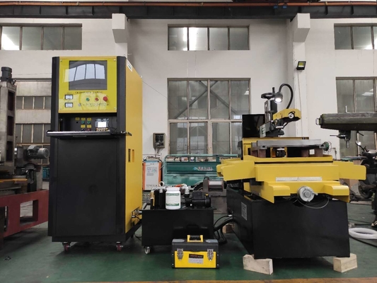 CNC Spark Erosion Wire Cut EDM Dk7735 para corte de alta precisão