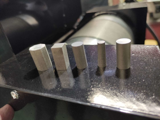 CNC Spark Erosion Wire Cut EDM Dk7735 para corte de alta precisão